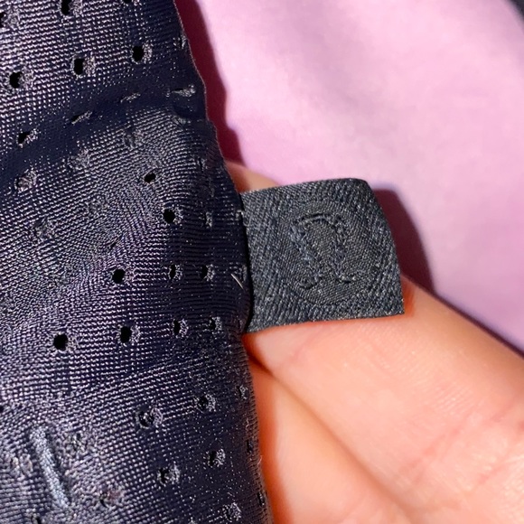 Lululemon Jacket - Picture 5 of 6